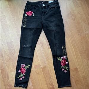 Embroidered Black Jeans with Floral Design